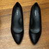 Trotters Women's Kiera Dress Pumps<br><b style="color: #03236a;">1-91</b><br>Size 10 WW Woman<b style="color: #03236a;"></b>