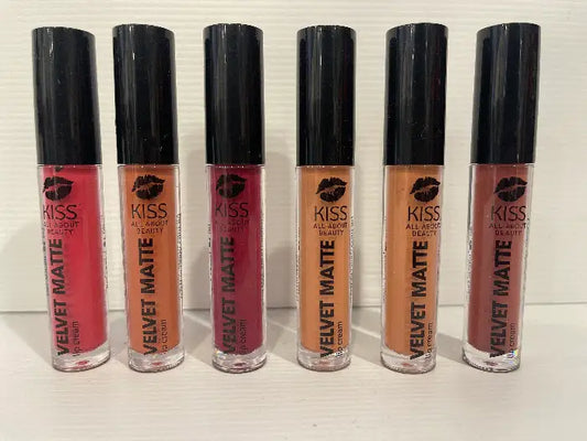 KISS Lip Creams Lot of 6<br><b style="color: #03236a;">JBAU261</b><br><b style="color: #03236a;">Lip Stick</b>