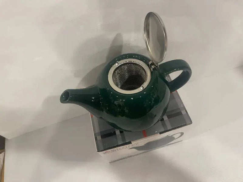 Maxwell & Williams Devonshire Teapot<br><b style="color: #03236a;">JBAU856</b><br><b style="color: #03236a;">Green</b>