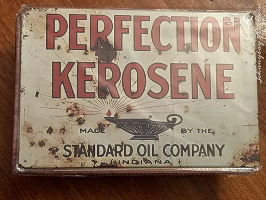 Vintage Style Tin Sign Size A4<br><b style="color: #03236a;">2-211</b><br><b style="color: #03236a;">Perfection Kerosene</b>