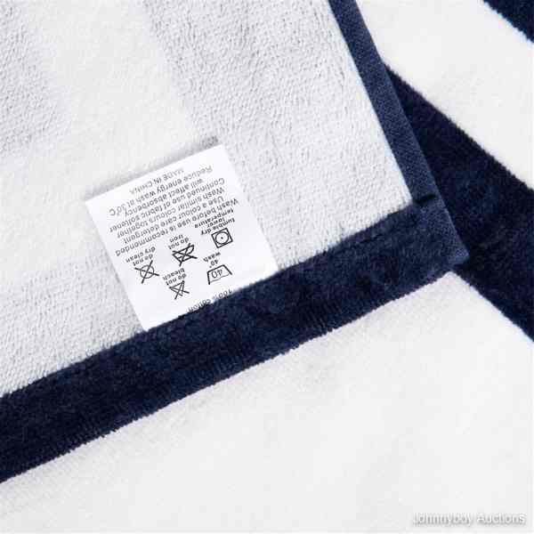 Large Deluxe Anchor Beach Towel <br><Br><b style="color: #03236a;">RRP $49.95</b>