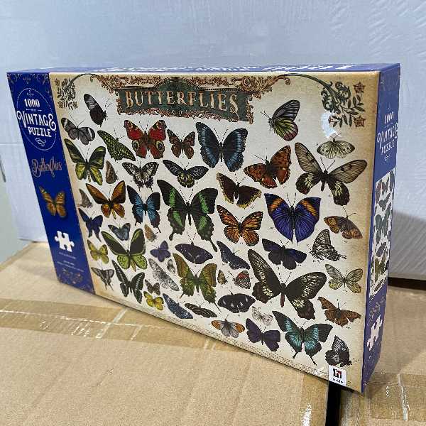 1000 Piece Butterfly Jigsaw Puzzle<br><Br><b style="color: #03236a;">Butterflies</b>