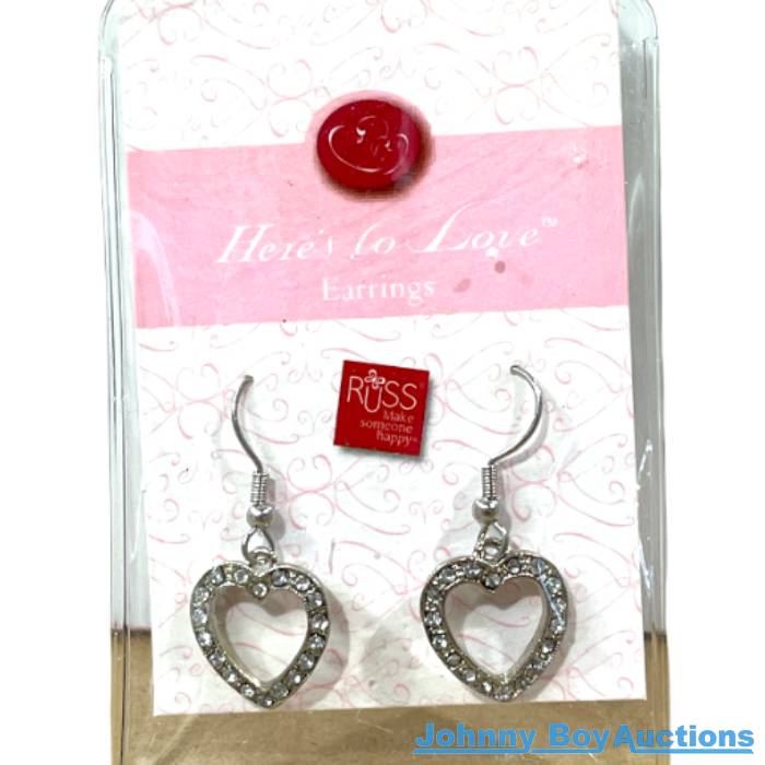 Gorgeous Loveheart Earings<br><br><b style="color: #03236b;">By RUSS</b>