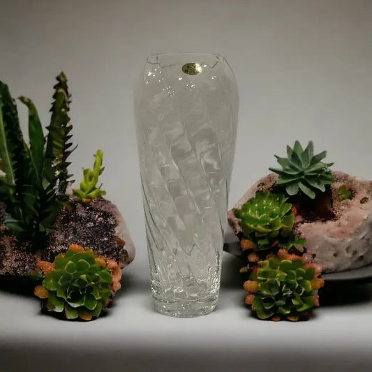Gorgeous Glass Vase<br><b style="color: #03236a;">JBAU1599</b><br><b style="color: #03236a;">Comes in a Box</b>