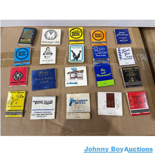Bulk Lot of Vintage Matches<br><b style="color: #03236a;">JBAU346</b><br><b style="color: #03236b;">Lot of 20</b>